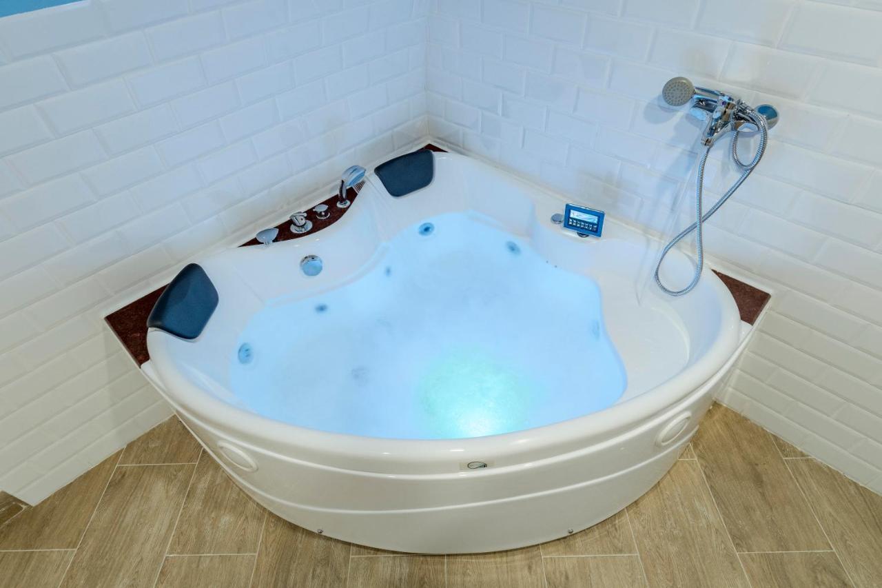 El Triangulo Del Arte - Jacuzzi Apartman Madrid Kültér fotó