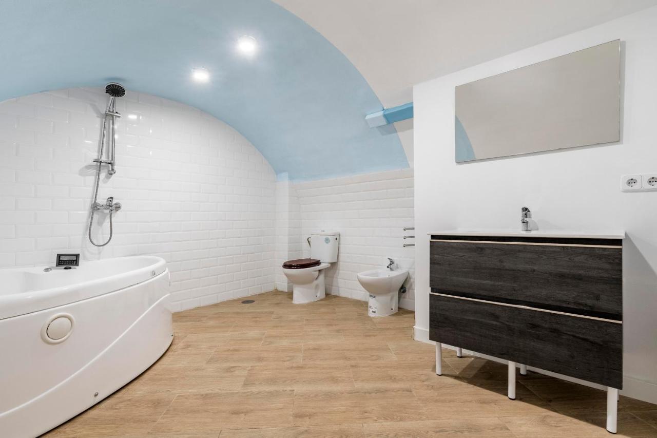 El Triangulo Del Arte - Jacuzzi Apartman Madrid Kültér fotó